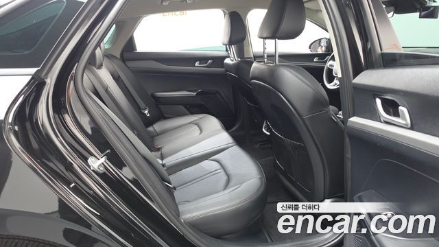 Kia K5 Hybrid (III) Prestige 2024 — фото 12