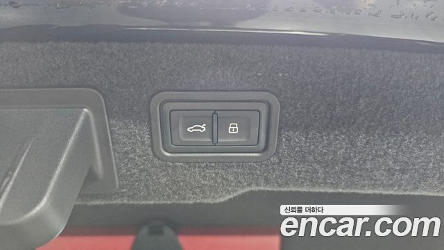 Audi A8 (D5) 55 TFSI Quattro LWB 2020 — фото 46