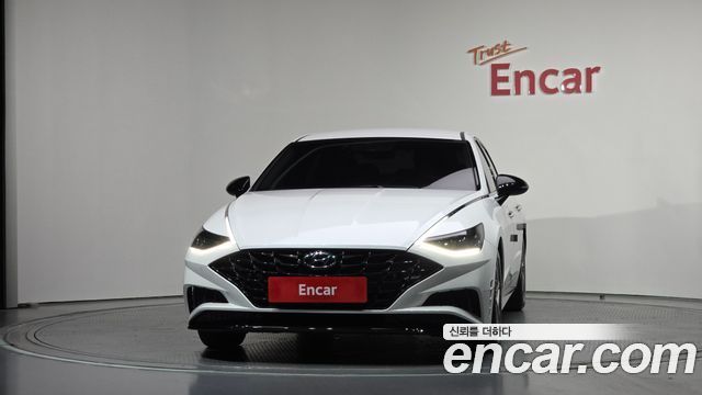 Hyundai Sonata (DN8) 1.6 Turbo Premium Plus 2022 — фото 3