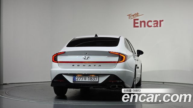 Hyundai Sonata (DN8) 1.6 Turbo Premium Plus 2022 — фото 4