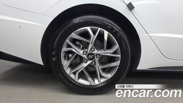 Hyundai Sonata (DN8) 1.6 Turbo Premium Plus 2022 — фото 5