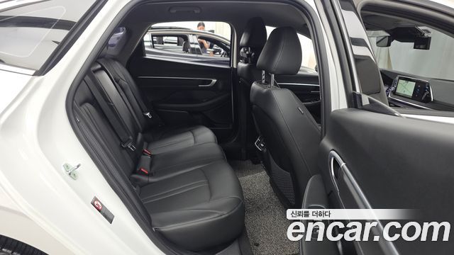 Hyundai Sonata (DN8) 1.6 Turbo Premium Plus 2022 — фото 12