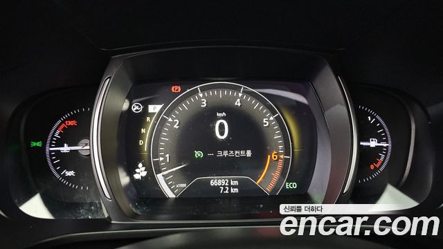 Renault Korea QM6 2.0 LPe LE Signature 2WD 2022 — фото 8
