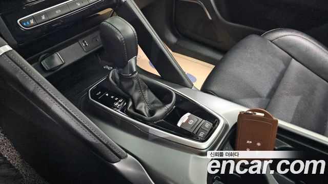 Renault Korea QM6 2.0 LPe LE Signature 2WD 2022 — фото 9
