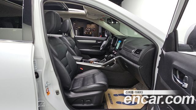 Renault Korea QM6 2.0 LPe LE Signature 2WD 2022 — фото 16