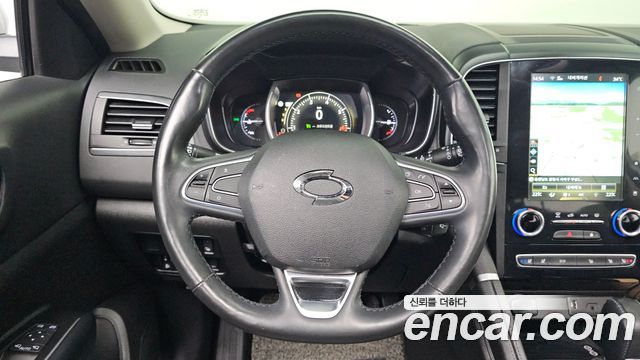 Renault Korea QM6 2.0 LPe LE Signature 2WD 2022 — фото 18