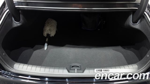 Hyundai Grandeur Hybrid (GN7) Premium 2023 — фото 17