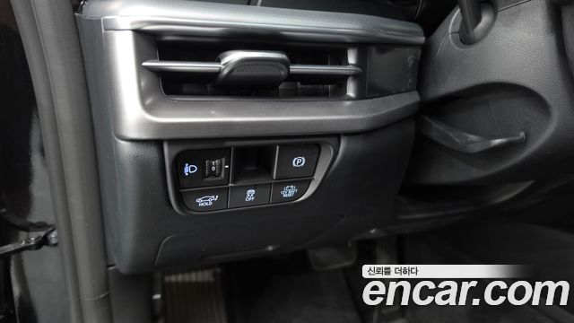 Hyundai Grandeur Hybrid (GN7) Premium 2023 — фото 19