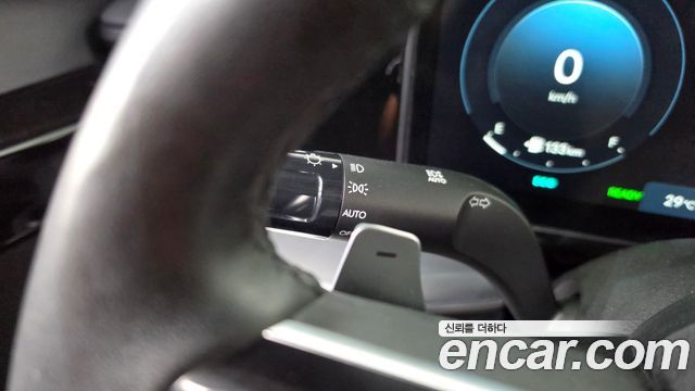 Hyundai Grandeur Hybrid (GN7) Premium 2023 — фото 29