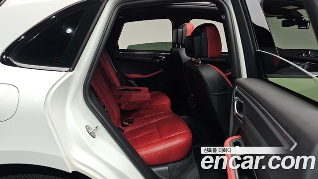Porsche Macan 2.0 95B 2021 — фото 11