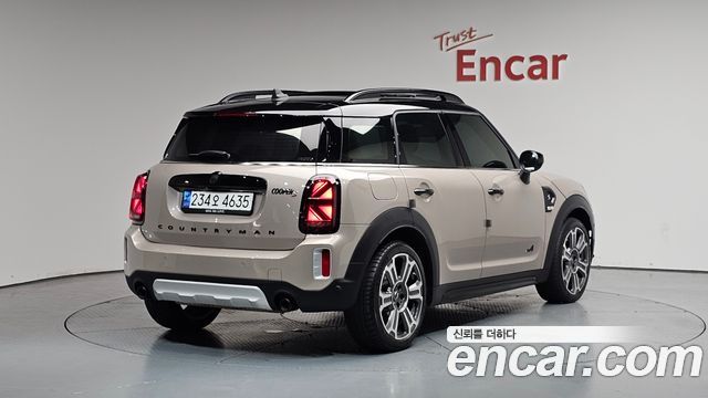 MINI Cooper S Countryman ALL4 Classic Launch Pack 2nd 2023 — фото 2