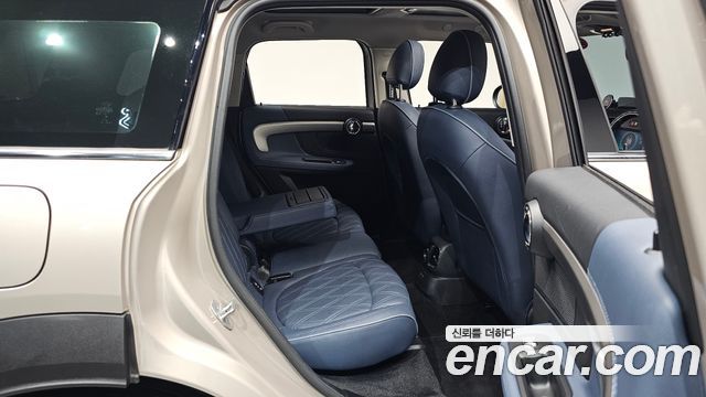 MINI Cooper S Countryman ALL4 Classic Launch Pack 2nd 2023 — фото 12