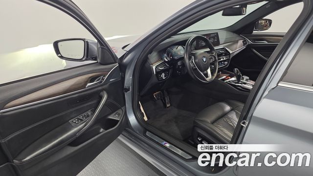 BMW 5 Series (G30) 530i M Sport Package Plus 2018 — фото 10
