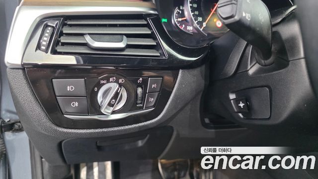 BMW 5 Series (G30) 530i M Sport Package Plus 2018 — фото 20