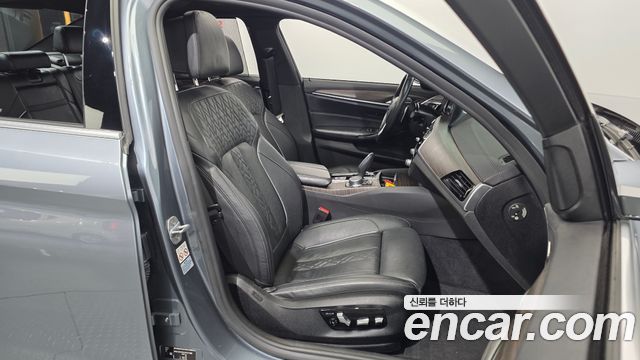 BMW 5 Series (G30) 530i M Sport Package Plus 2018 — фото 26