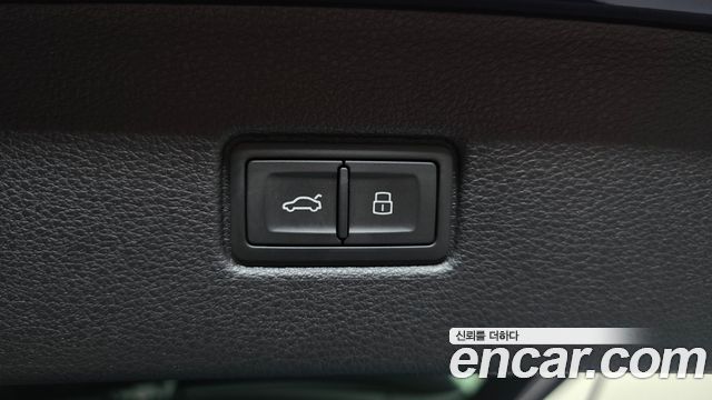 Audi Q7 (4M) 50 TDI Quattro Premium 2023 — фото 17