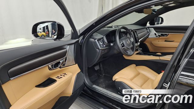 Volvo V90 Cross Country T5 Pro AWD 2019 — фото 10