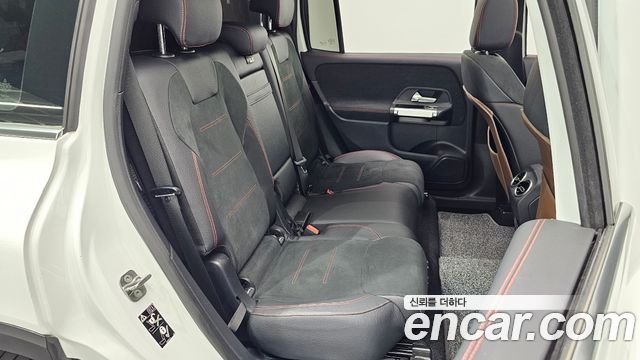 Mercedes-Benz GLB-Class (X247) GLB250 4MATIC 2023 — фото 11
