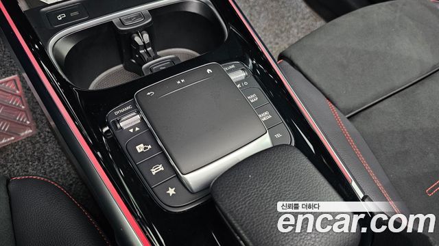 Mercedes-Benz GLB-Class (X247) GLB250 4MATIC 2023 — фото 18