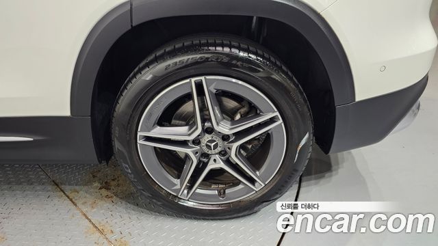 Mercedes-Benz GLB-Class (X247) GLB250 4MATIC 2023 — фото 21