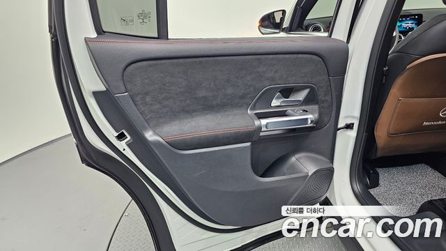 Mercedes-Benz GLB-Class (X247) GLB250 4MATIC 2023 — фото 25
