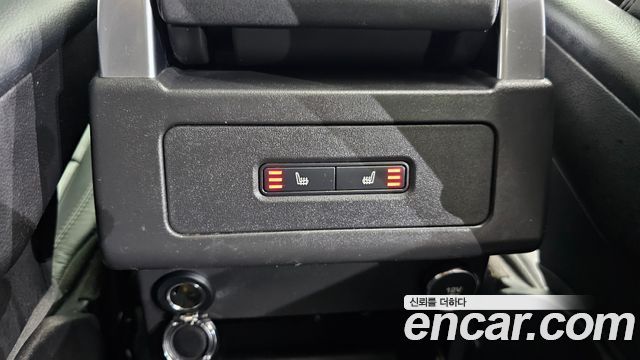 Land Rover Discovery 5 3.0 SD6 SE 2019 — фото 19