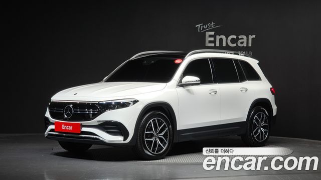 Mercedes-Benz EQB (X243) EQB300 4MATIC AMG Line 2024 — фото 1