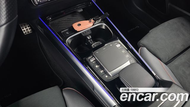 Mercedes-Benz EQB (X243) EQB300 4MATIC AMG Line 2024 — фото 18