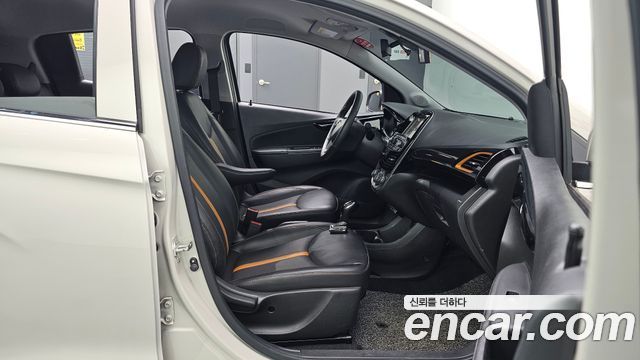 Chevrolet Spark Premier 2020 — фото 12