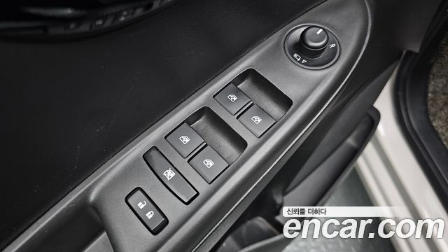 Chevrolet Spark Premier 2020 — фото 13