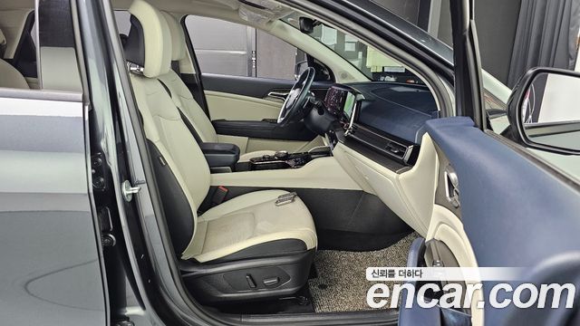 Kia Sportage (V) Diesel 2.0 2WD Signature Gravity 2022 — фото 12