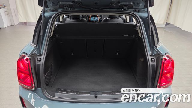MINI Cooper Countryman Classic 2nd 2022 — фото 17
