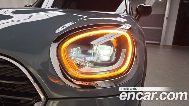 MINI Cooper Countryman Classic 2nd 2022 — фото 22