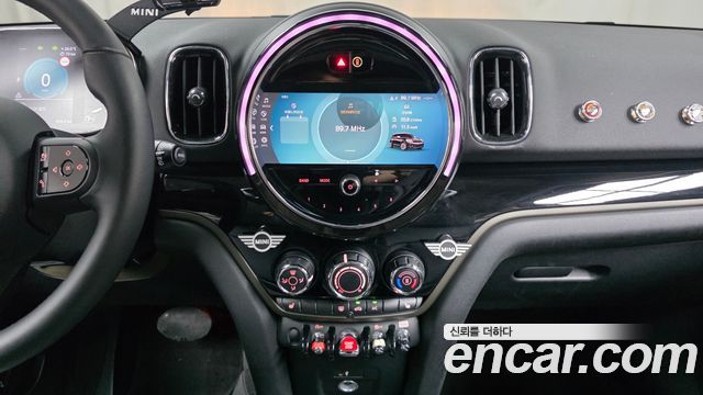 MINI Cooper Countryman Classic 2nd 2022 — фото 30