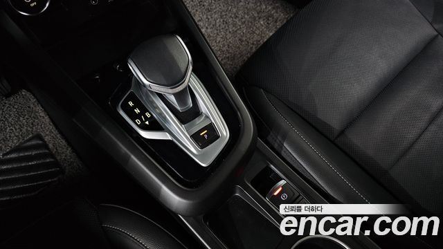 Renault Korea XM3 1.6 E-TECH Inspire e-shifter 2023 — фото 9