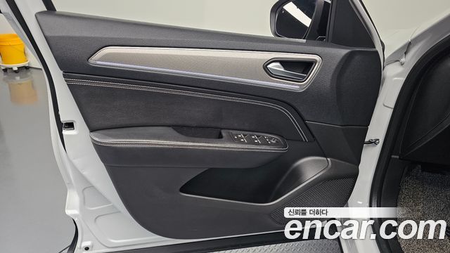 Renault Korea XM3 1.6 E-TECH Inspire e-shifter 2023 — фото 24