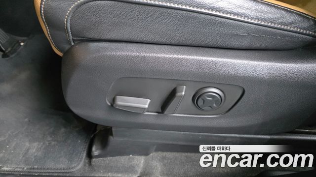 Kia Carnival (IV) Diesel 9-Seater Signature 2022 — фото 31