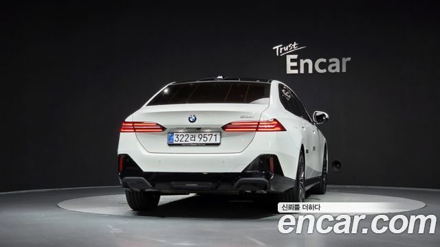 BMW 5 Series (G60) 520i M Sport 2026 — фото 4