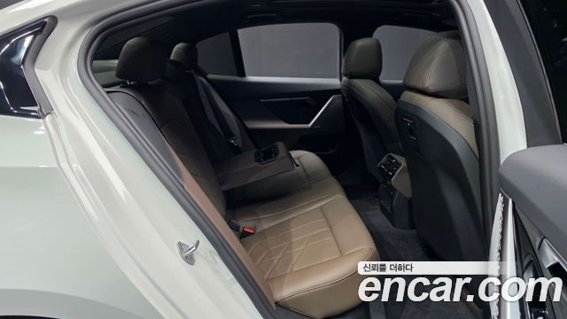 BMW 5 Series (G60) 520i M Sport 2026 — фото 16