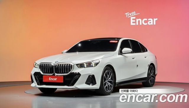 BMW 5 Series (G60) 520i M Sport 2026 — фото 1
