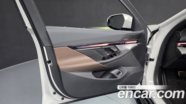 BMW 5 Series (G60) 520i M Sport 2026 — фото 30