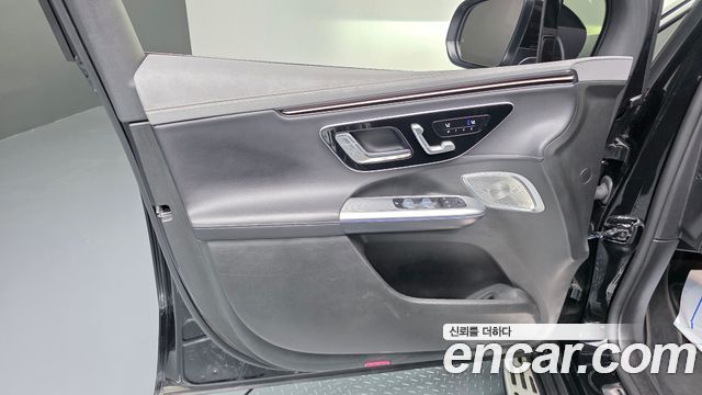 Mercedes-Benz EQE SUV (X294) EQE500 4MATIC 2023 — фото 24