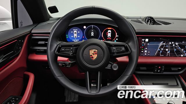 Porsche Macan EV 4S 2025 — фото 16