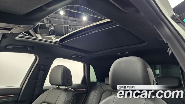 Audi Q3 (F3) 35 TDI Quattro Premium 2023 — фото 15