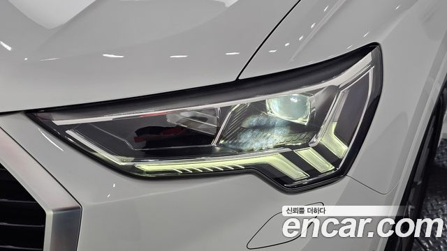 Audi Q3 (F3) 35 TDI Quattro Premium 2023 — фото 22