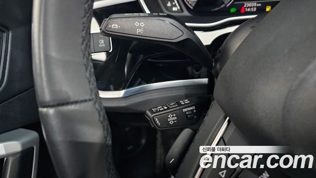 Audi Q3 (F3) 35 TDI Quattro Premium 2023 — фото 29