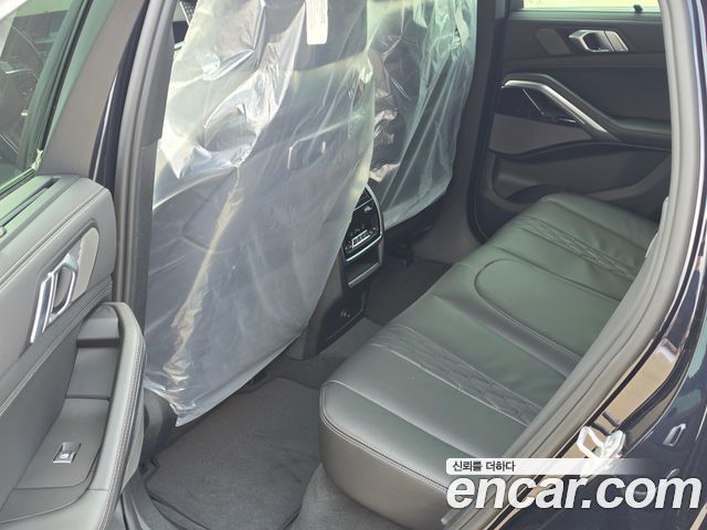 BMW X6 (G06) xDrive40i M Sport 2026 — фото 9