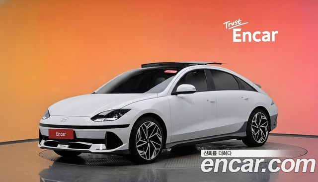 Hyundai Ioniq 6 Long Range AWD Exclusive 2023 — фото 1