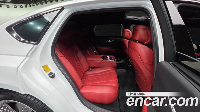 Genesis G80 (RG3) Gasoline 2.5 Turbo AWD 2026 — фото 19