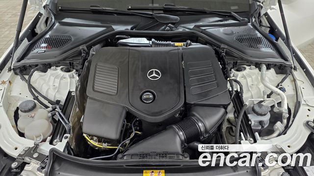 Mercedes-Benz E-Class (W214) E300 4MATIC AMG Line 2025 — фото 6
